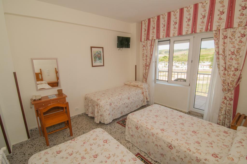 Hotel Costa De Ajo Zimmer foto